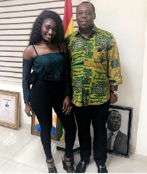 Ebony's replacement, Wendy Shay already flirting with big men