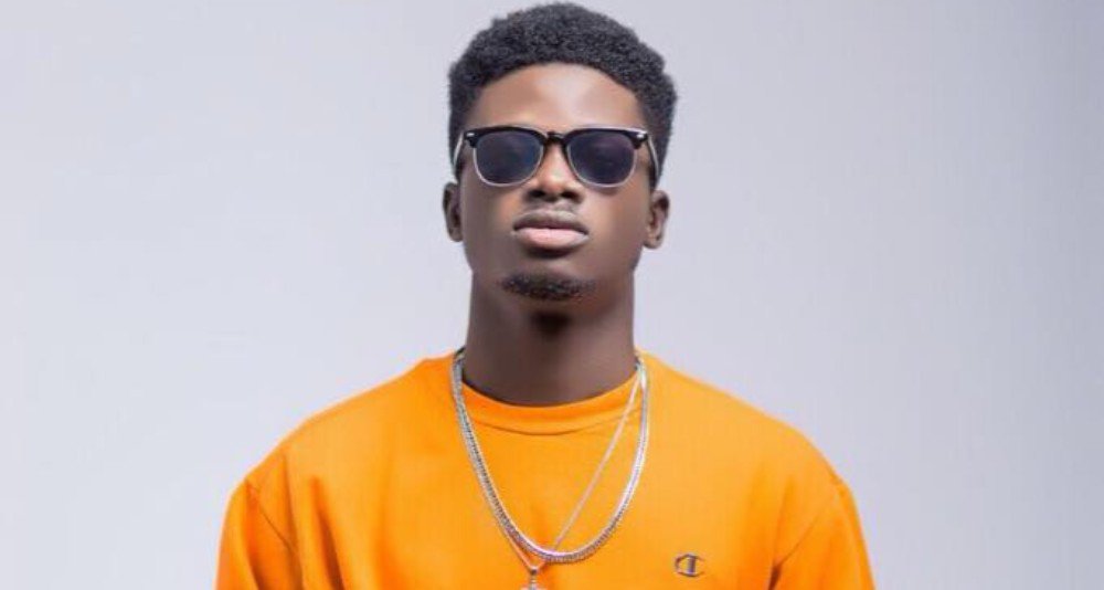 Kuami Eugene goes to shop Quality Clothes at Zara Shopping Centre