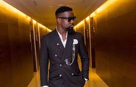 Rapper Sarkodie looking like a real gentleman in new promo photos