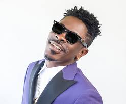 Shatta Wale and a beautiful police woman steals the show as they dance together (video)