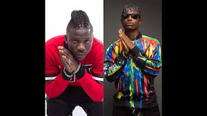 Stonebwoy talks about putting his enemies to shame and showing the world his wealth in latest freestyle with Kelvynboy (Video)