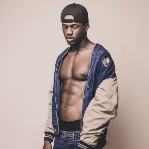 Am Very Handsome And Beautiful Guy With Six Packs-Joey B