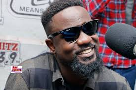 Big Ups To Medikal And Old Rock For Your Gifts - Sarkodie