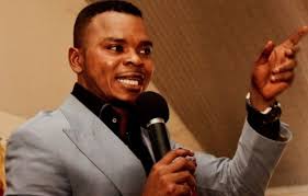 BISHOP OBINIM ARRANGED SHATTA WALE’S BURIAL SERVICE